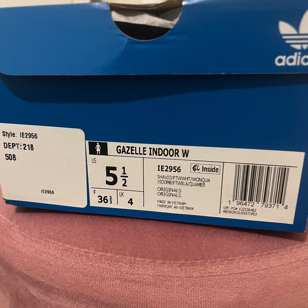 NEW Adidas Gazelle Indoor sneakers size 5.5 - Picture 4 of 9